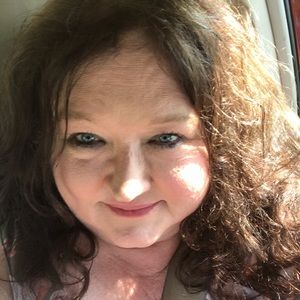 Meet your Posher, Vickie